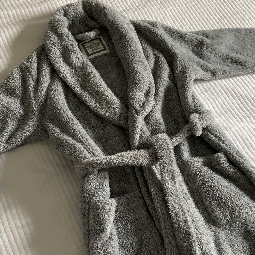 Denver Hayes Women’s Long Robe - Picture 3 of 5